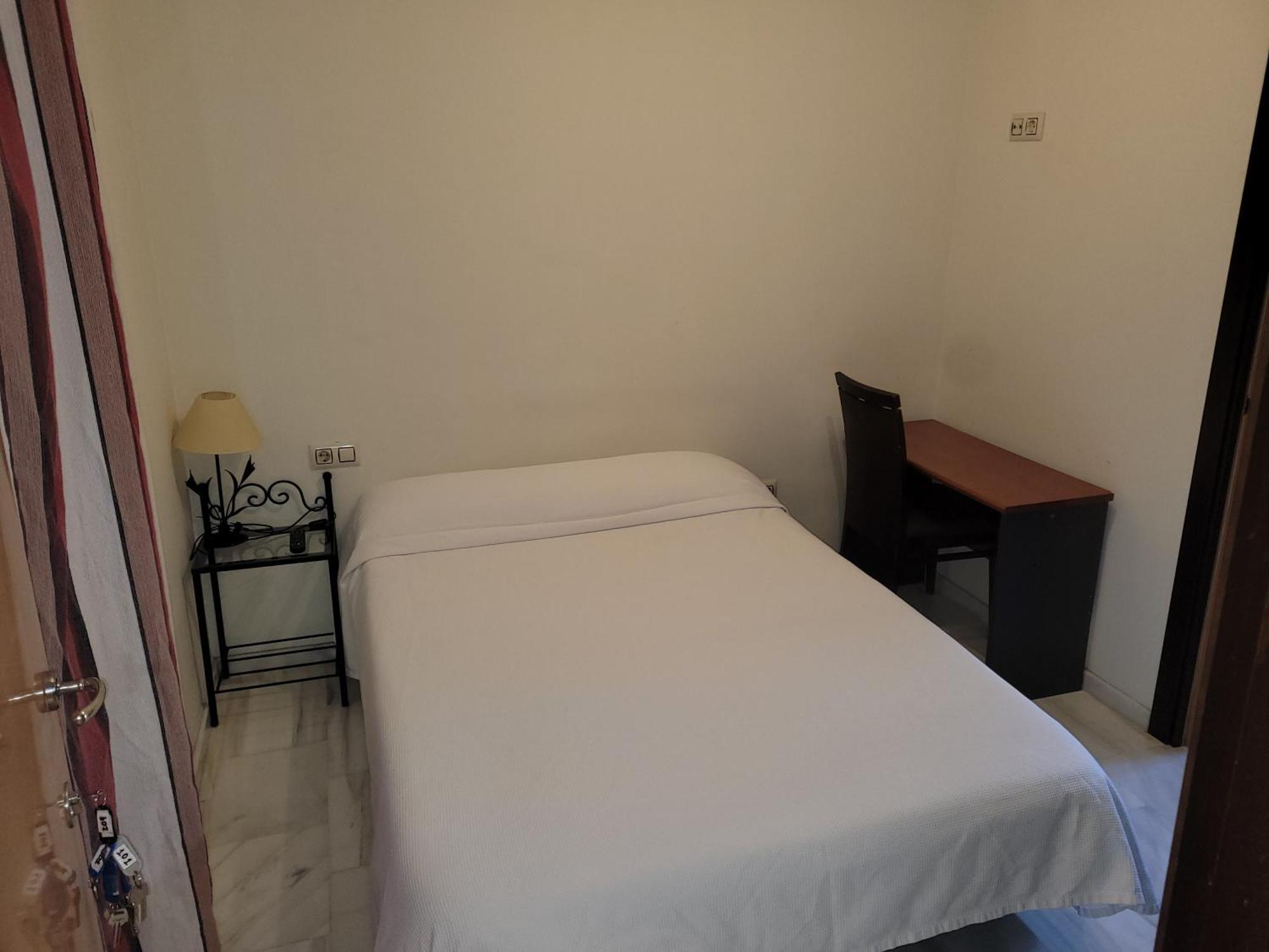 Hostal El Pasaje Puente Genil Exteriér fotografie