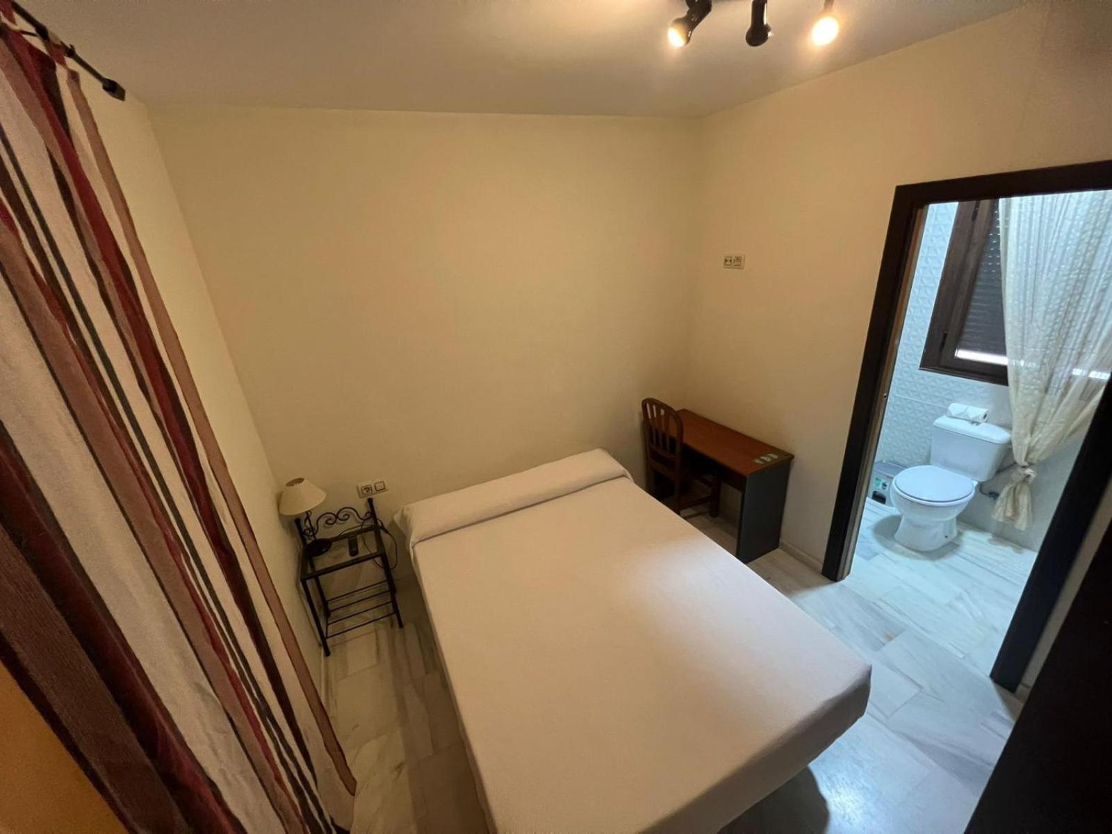 Hostal El Pasaje Puente Genil Exteriér fotografie