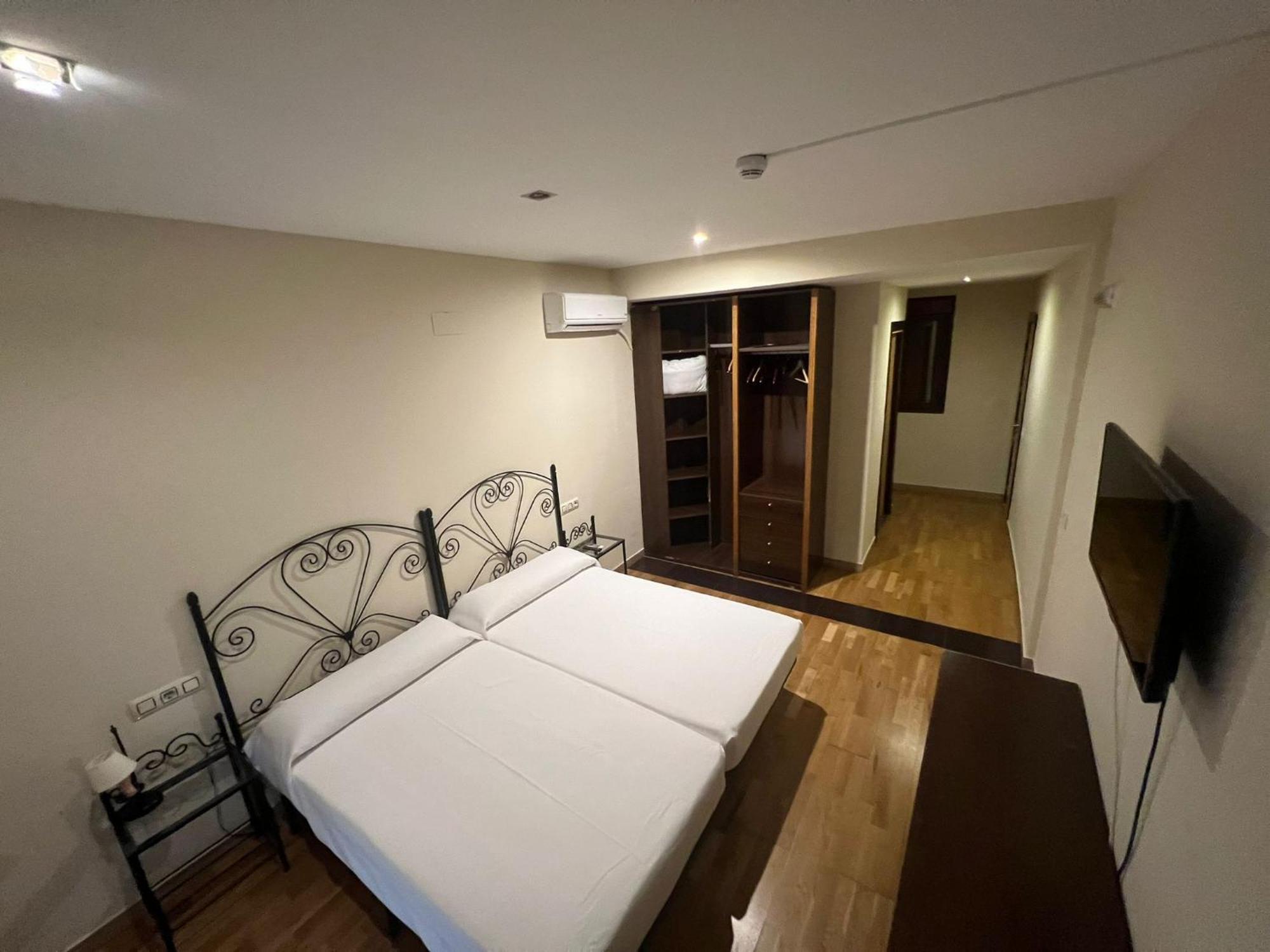Hostal El Pasaje Puente Genil Exteriér fotografie